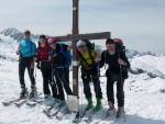 VELIKONON DACHSTEIN - SKIALPOV KLASIKA, Praan, slunce, pohoda, dobr parta, vhledy, miliony fotek, Zirben, weissbeer, prost velikonon hitparda na Dachsteinu. - fotografie 38