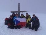 TOTES GEBIRGE Z TAUPLITZ, U dopedu byla pedpov jasn: mlha a teplo. Na hory se vak vichni tili a tak si i tak uili. Mlha, snen, lavinoka... no veer pak sauna a prav esk Plze. ekali jsme na slunce u od brzk - fotografie 21