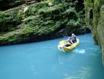 RAFTING VE FRANCII NA YUKONECH, Moc hezk akce na bjench ekch. Poas plo, nlada dobr a eky a proda ve ndhern... - fotografie 36