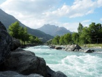 RAFTING VE FRANCII NA YUKONECH, Moc hezk akce na bjench ekch. Poas plo, nlada dobr a eky a proda ve ndhern... - fotografie 97