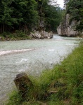 RAFTING VE FRANCII NA YUKONECH, Moc hezk akce na bjench ekch. Poas plo, nlada dobr a eky a proda ve ndhern... - fotografie 133