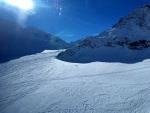 PITZTAL - Rozlyovn za idelnch podmnek, Perfektn pipraven arel se skvlm sbhem a bjenm poasm... k tomu 2 dny intenzivnho lyovn s tipy od uitele lyovn a neustl zlepovn se. - fotografie 2