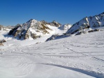 PITZTAL - Rozlyovn za idelnch podmnek, Perfektn pipraven arel se skvlm sbhem a bjenm poasm... k tomu 2 dny intenzivnho lyovn s tipy od uitele lyovn a neustl zlepovn se. - fotografie 19