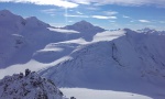 PITZTAL - Rozlyovn za idelnch podmnek, Perfektn pipraven arel se skvlm sbhem a bjenm poasm... k tomu 2 dny intenzivnho lyovn s tipy od uitele lyovn a neustl zlepovn se. - fotografie 21