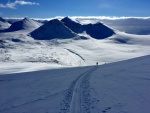 SKIALP V NORSKU 2017, Legendrn skialpinistick oblast a vprava CK Kl za polrn kruh opt nezklamala... Praanu bylo sice ze zatku mn, ale vemocn troll vechno dohnal. - fotografie 70