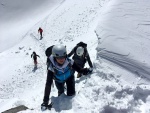 SKIALP V PYRENEJÍCH - the best of 2017, Parádní a trochu už exotický skialpový výlet se povedl na 1. Čekal na nás prašan, slunce, tapas, freeridové lajny, heliskiing prostě skvělý týden. - fotografie 24