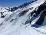 SKIALP V PYRENEJÍCH - the best of 2017, Parádní a trochu už exotický skialpový výlet se povedl na 1. Čekal na nás prašan, slunce, tapas, freeridové lajny, heliskiing prostě skvělý týden. - fotografie 33