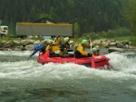 Perly alpskch ek - kvten 2006, Jeden z nejoblbenjch raftovch zjezd do Rakouska a Slovinska opt nezklamal. Krsn poas, tuln kemp a tyrkysov, kilov ist voda s kulisou vpencovch tt Alp. - fotografie 5