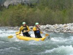 Perly alpskch ek - kvten 2006, Jeden z nejoblbenjch raftovch zjezd do Rakouska a Slovinska opt nezklamal. Krsn poas, tuln kemp a tyrkysov, kilov ist voda s kulisou vpencovch tt Alp. - fotografie 69