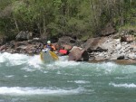 Perly alpskch ek - kvten 2006, Jeden z nejoblbenjch raftovch zjezd do Rakouska a Slovinska opt nezklamal. Krsn poas, tuln kemp a tyrkysov, kilov ist voda s kulisou vpencovch tt Alp. - fotografie 73