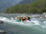 Perly alpskch ek - kvten 2006, Jeden z nejoblbenjch raftovch zjezd do Rakouska a Slovinska opt nezklamal. Krsn poas, tuln kemp a tyrkysov, kilov ist voda s kulisou vpencovch tt Alp. - fotografie 85