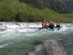 Perly alpskch ek - kvten 2006, Jeden z nejoblbenjch raftovch zjezd do Rakouska a Slovinska opt nezklamal. Krsn poas, tuln kemp a tyrkysov, kilov ist voda s kulisou vpencovch tt Alp. - fotografie 95