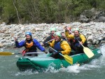 Perly alpskch ek - kvten 2006, Jeden z nejoblbenjch raftovch zjezd do Rakouska a Slovinska opt nezklamal. Krsn poas, tuln kemp a tyrkysov, kilov ist voda s kulisou vpencovch tt Alp. - fotografie 102