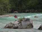 Perly alpskch ek - kvten 2006, Jeden z nejoblbenjch raftovch zjezd do Rakouska a Slovinska opt nezklamal. Krsn poas, tuln kemp a tyrkysov, kilov ist voda s kulisou vpencovch tt Alp. - fotografie 214