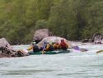 Perly alpskch ek - kvten 2006, Jeden z nejoblbenjch raftovch zjezd do Rakouska a Slovinska opt nezklamal. Krsn poas, tuln kemp a tyrkysov, kilov ist voda s kulisou vpencovch tt Alp. - fotografie 264