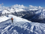 SKIALPY V PRAANOVM OPOJEN V RIEDINGTALU, V sobotu viditelnost nic moc ale na sjezdy bylo vidt skvle a ten pranek... A co teprve nedle, slunce, azuro, praan po kolena, .... - fotografie 9