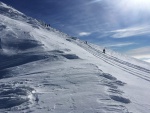 NZK TATRY NA SKIALPECH (umbier a Chopok), Po letech zase maj Nzk Tatry podnou nadlku snhu. A my jsem mohli ochutnat ten prav tatransk praan. V sobotu k tomu svtilo slunce a skoro nefoukalo, parta super, take za m 5* ze 7. - fotografie 13