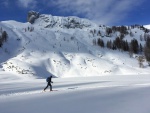 TOTES GEBIRGE 2018, TOTLN MASAKR! Pedpov byla nic moc a navc avizovala velk mrazy. a co z toho bylo? Praan, azuro, pardn 3 try, prost skialpov pochrochtn. - fotografie 16