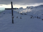 TOTES GEBIRGE 2018, TOTLN MASAKR! Pedpov byla nic moc a navc avizovala velk mrazy. a co z toho bylo? Praan, azuro, pardn 3 try, prost skialpov pochrochtn. - fotografie 25