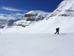 TOTES GEBIRGE 2018, TOTLN MASAKR! Pedpov byla nic moc a navc avizovala velk mrazy. a co z toho bylo? Praan, azuro, pardn 3 try, prost skialpov pochrochtn. - fotografie 42