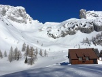 TOTES GEBIRGE 2018, TOTLN MASAKR! Pedpov byla nic moc a navc avizovala velk mrazy. a co z toho bylo? Praan, azuro, pardn 3 try, prost skialpov pochrochtn. - fotografie 115