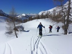 TOTES GEBIRGE 2018, TOTLN MASAKR! Pedpov byla nic moc a navc avizovala velk mrazy. a co z toho bylo? Praan, azuro, pardn 3 try, prost skialpov pochrochtn. - fotografie 124