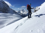 NA SKIALPECH DO RIEDINGTALU s CK Kl, Skutenost pedila vechny pedpovdi. Poas vylo na 1. Sobotn panoramata i sjezdy byly super! Jen ufoukan deska v nedli, msto oekvanho praanu, kalila istou radost z ndhernho vkendu na  - fotografie 8