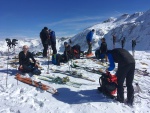 NA SKIALPECH DO RIEDINGTALU s CK Kl, Skutenost pedila vechny pedpovdi. Poas vylo na 1. Sobotn panoramata i sjezdy byly super! Jen ufoukan deska v nedli, msto oekvanho praanu, kalila istou radost z ndhernho vkendu na  - fotografie 11