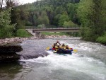 Rafting v Totes Gebirge, Leh raftingov akce na dvou hezkch ekch. Po sobotnm slunky sice zaprelo, ale vt voda na Steyru byla vemi jednoznan pivtna... - fotografie 15