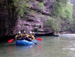 Rafting v Totes Gebirge, Leh raftingov akce na dvou hezkch ekch. Po sobotnm slunky sice zaprelo, ale vt voda na Steyru byla vemi jednoznan pivtna... - fotografie 20