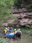 Rafting v Totes Gebirge, Leh raftingov akce na dvou hezkch ekch. Po sobotnm slunky sice zaprelo, ale vt voda na Steyru byla vemi jednoznan pivtna... - fotografie 67