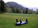 Rafting v Totes Gebirge, Leh raftingov akce na dvou hezkch ekch. Po sobotnm slunky sice zaprelo, ale vt voda na Steyru byla vemi jednoznan pivtna... - fotografie 70