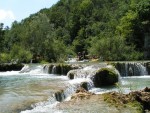 Na Yukonech za Vinetouem, Nejoblbenj letn zahranin vodck akce. Trocha adrenalinu, exotiky v rmci Evropy, ale hlavn spousta slunce, koupn a pohody. - fotografie 139