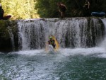 Na Yukonech za Vinetouem, Nejoblbenj letn zahranin vodck akce. Trocha adrenalinu, exotiky v rmci Evropy, ale hlavn spousta slunce, koupn a pohody. - fotografie 236