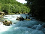 Na Yukonech za Vinetouem, Nejoblbenj letn zahranin vodck akce. Trocha adrenalinu, exotiky v rmci Evropy, ale hlavn spousta slunce, koupn a pohody. - fotografie 407