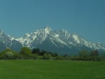 Bialka - Belá 2006, Tak jsme letos Tatry projeli na raftech opravdu důkladně - jak ze slovenské, tak i nově z polské strany. Nižší vodní stavy vynahradilo krásné počasí a super panoramata, o národopisném večeru v kolibě  - fotografie 18