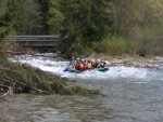 Bialka - Bel 2006, Tak jsme letos Tatry projeli na raftech opravdu dkladn - jak ze slovensk, tak i nov z polsk strany. Ni vodn stavy vynahradilo krsn poas a super panoramata, o nrodopisnm veeru v kolib  - fotografie 95