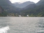 Norsko 2006, Ndhern, pro Norsko ne pln typick poas, vstup na nejvy horu severn Evropy, vyjka  na motorovch lunech Geirangerfjordem, pdlovn v peejch norsk krlovny raftingu Sjoi a spousta dal - fotografie 206