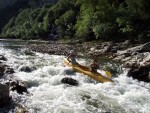 LETN FRANCOUZSK POHODA NA EKCH Gard, Tarn, Herault a Ardeche, Skvl slunen poas na rozdl od detivch ech, jin temperament a b zpasy, skvl vno, ndhern eky, przran a tepl voda, no prost pohoda jak m bt... - fotografie 175