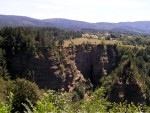 LETN FRANCOUZSK POHODA NA EKCH Gard, Tarn, Herault a Ardeche, Skvl slunen poas na rozdl od detivch ech, jin temperament a b zpasy, skvl vno, ndhern eky, przran a tepl voda, no prost pohoda jak m bt... - fotografie 251