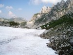 TARA - ČERNÁ HORA  - expediční rafting v nejhlubším kaňonu Evropy, Báječná expediční raftová akce, skvělá parta a bezva počásko.... v kombinaci s úchvatnou přírodou....   co dodat....? zkuste to taky! - fotografie 38