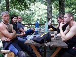 TARA - ČERNÁ HORA  - expediční rafting v nejhlubším kaňonu Evropy, Báječná expediční raftová akce, skvělá parta a bezva počásko.... v kombinaci s úchvatnou přírodou....   co dodat....? zkuste to taky! - fotografie 110