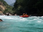 TARA - ČERNÁ HORA  - expediční rafting v nejhlubším kaňonu Evropy, Báječná expediční raftová akce, skvělá parta a bezva počásko.... v kombinaci s úchvatnou přírodou....   co dodat....? zkuste to taky! - fotografie 116