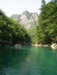 TARA - ERN HORA  - expedin rafting v nejhlubm kaonu Evropy, Bjen expedin raftov akce, skvl parta a bezva posko.... v kombinaci s chvatnou prodou....   co dodat....? zkuste to taky! - fotografie 235