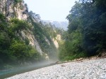 TARA - ERN HORA  - expedin rafting v nejhlubm kaonu Evropy, Bjen expedin raftov akce, skvl parta a bezva posko.... v kombinaci s chvatnou prodou....   co dodat....? zkuste to taky! - fotografie 315