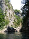 TARA - ERN HORA  - expedin rafting v nejhlubm kaonu Evropy, Bjen expedin raftov akce, skvl parta a bezva posko.... v kombinaci s chvatnou prodou....   co dodat....? zkuste to taky! - fotografie 330