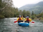 Podzimn RAFTING pod Grossglocknerem, Posledn zahranin rafting sezony 2006 se skuten vydail. Pohodln autobus, slunen a nebvale tepl poas, navc skvle vychytan voda. PROST PARDA NA ZVR SEZONY. - fotografie 30