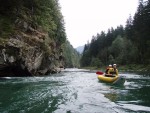 Podzimn RAFTING pod Grossglocknerem, Posledn zahranin rafting sezony 2006 se skuten vydail. Pohodln autobus, slunen a nebvale tepl poas, navc skvle vychytan voda. PROST PARDA NA ZVR SEZONY. - fotografie 34