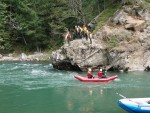 Podzimn RAFTING pod Grossglocknerem, Posledn zahranin rafting sezony 2006 se skuten vydail. Pohodln autobus, slunen a nebvale tepl poas, navc skvle vychytan voda. PROST PARDA NA ZVR SEZONY. - fotografie 43