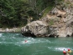 Podzimn RAFTING pod Grossglocknerem, Posledn zahranin rafting sezony 2006 se skuten vydail. Pohodln autobus, slunen a nebvale tepl poas, navc skvle vychytan voda. PROST PARDA NA ZVR SEZONY. - fotografie 47